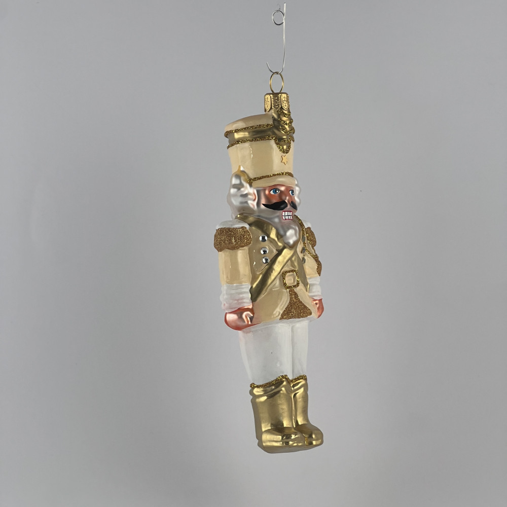 Forma "Dziadek do orzechów złoty"