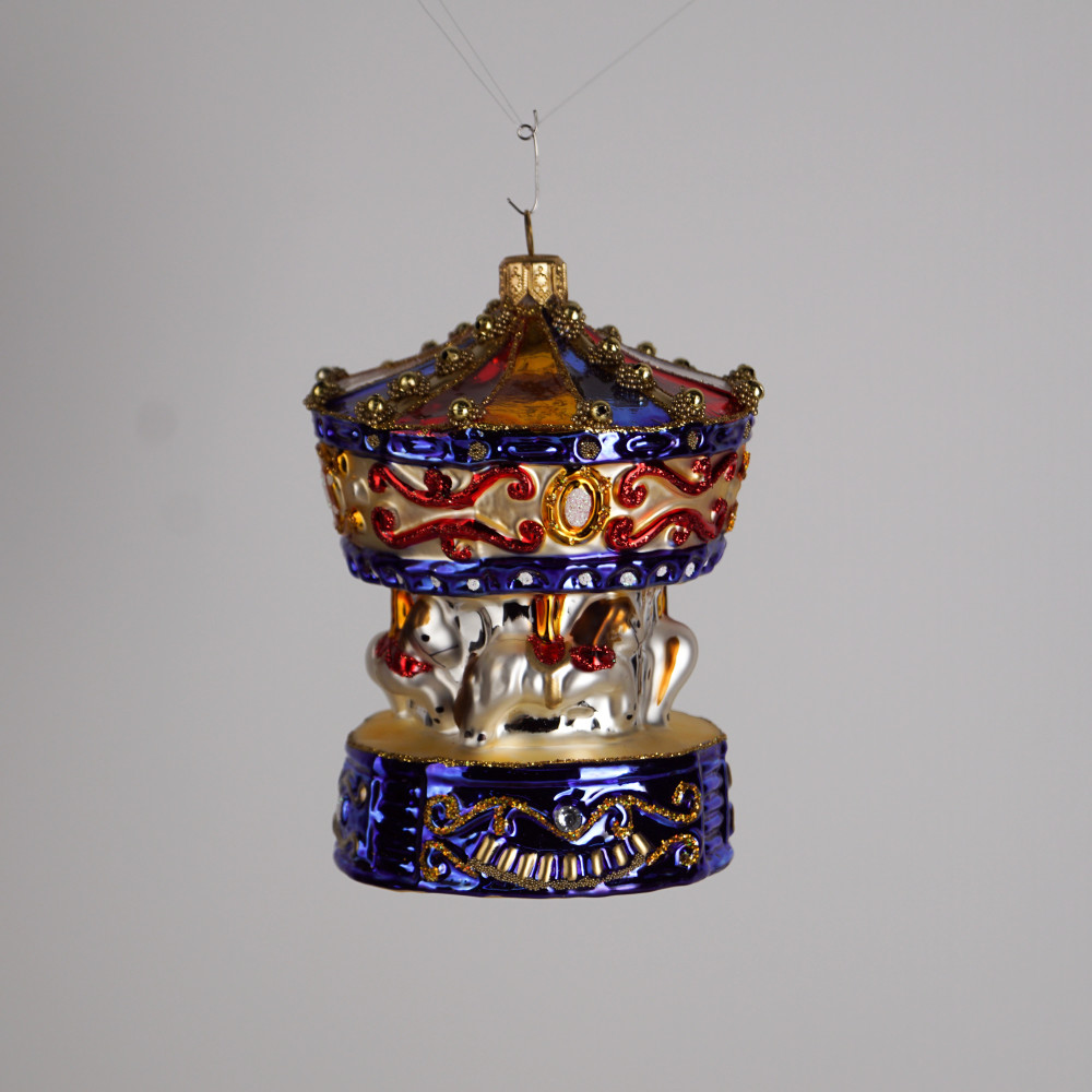 Forma "Granatowa karuzela"