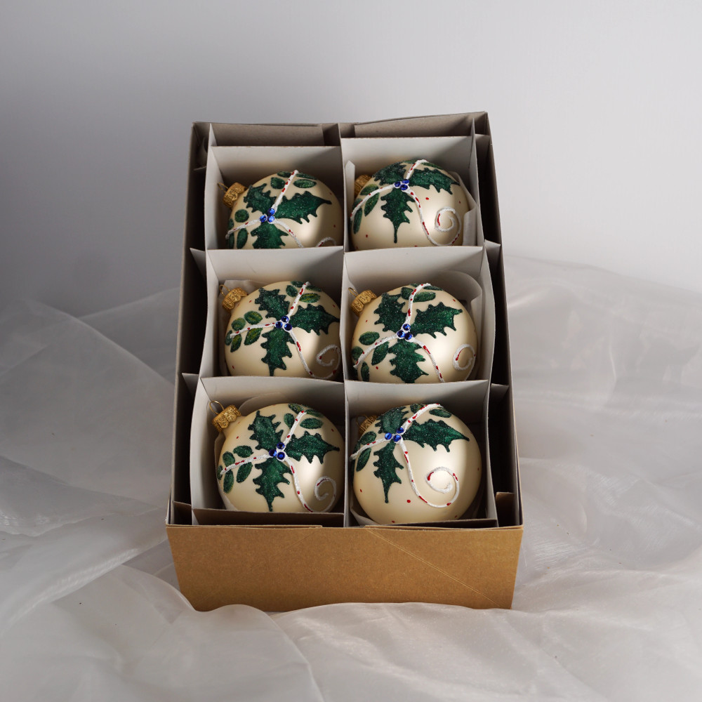 Komplet bombek "Kremowy ostrokrzew"