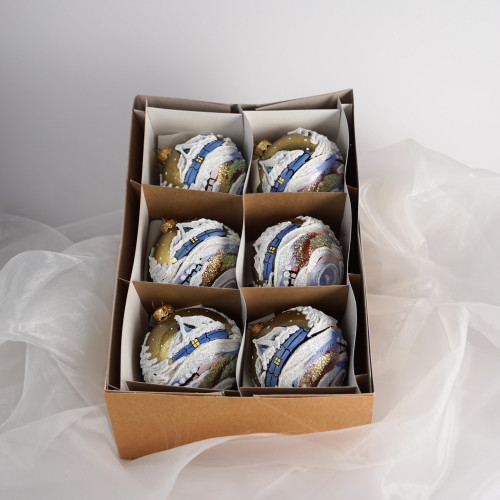 Komplet bombek "Śnieżna chatka"